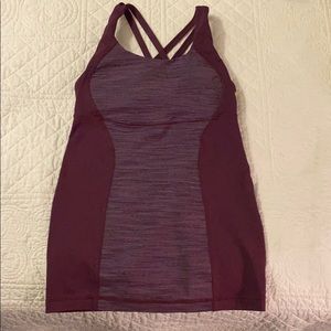 Lululemon workout top